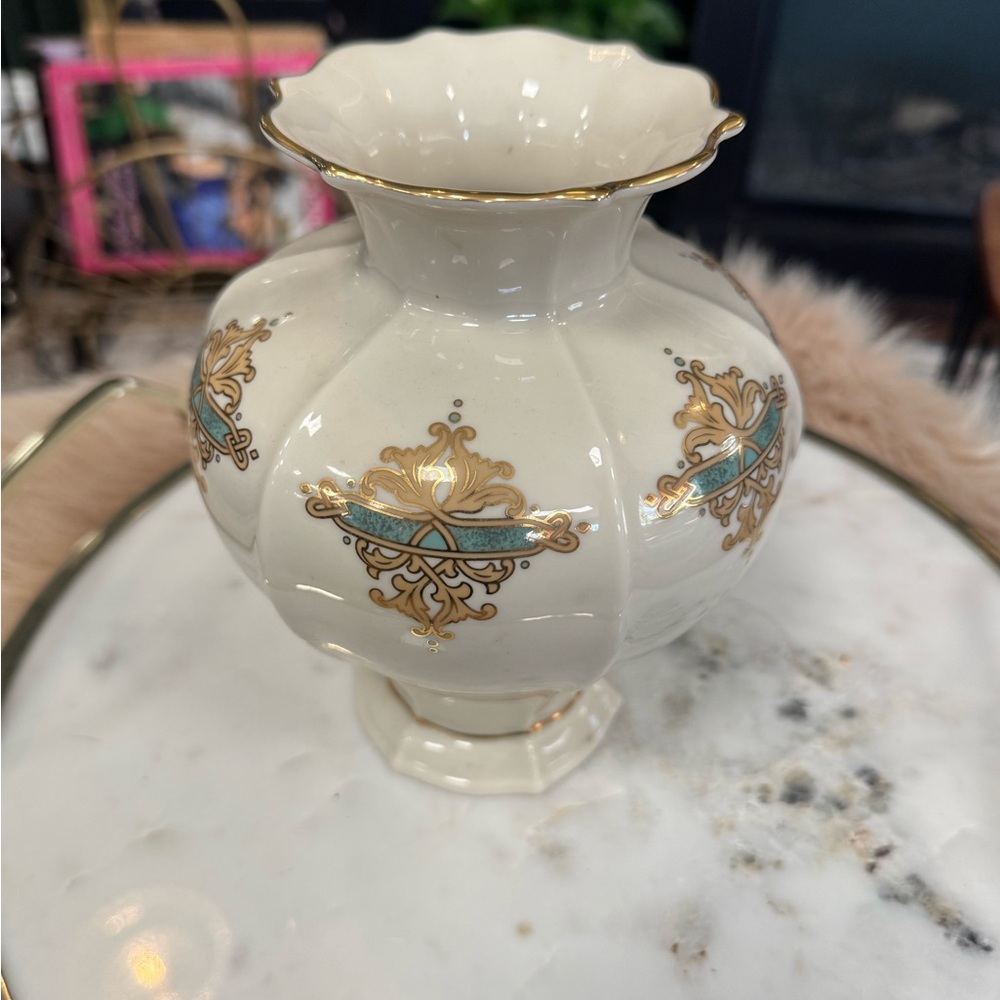 Elegant Cream and Gold Vase